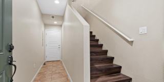 5550 N 16th Street Gallery 5