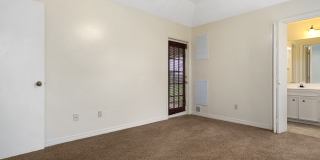 Beautiful 3 bedroom / 2 bath Gallery 1