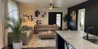 3620 Northeast 20th Place Gallery 1