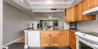 4020 Crystal Lake Dr Gallery 3