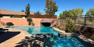 Short term lease! Coral Canyon on Golf Course with POOL- FURNISHED & PARTIALLY FURISNHED OPTION Gallery 28