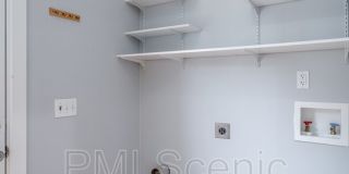 513 Lytle St Gallery 25