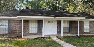 4861 Woodcliff Drive N 4861 Woodcliff Drive N Gallery 1