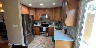 Stunning Pleasanton Vintage Terrace Townhouse! 2 bedrooms and 1.5 bathrooms! Sharp upgrades throughout including laminate wood and tile flooring, premium cabinetry a Gallery 6