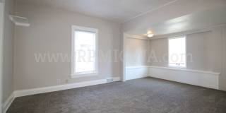 CHARMING!! 3 bedroom, 1.5 Bath Home in Des Moines Gallery 5