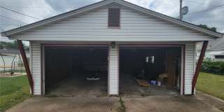 6320 Arthur Avenue Gallery 12
