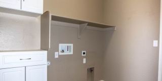 4 Bedroom Home in Granville Gallery 22