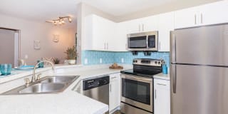 The Club At Danforth Gallery 37