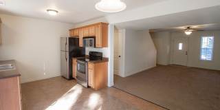 Spacious 4 BDR Duplex Gallery 36