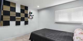4700 Topanga Canyon Boulevard Gallery 9