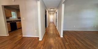 1142 Windsor Street SW Gallery 13