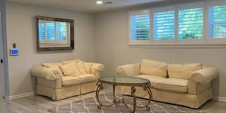 Gorgeous, fully remodeled 5 bed 3 bath centrally located in Great Falls Gallery 19