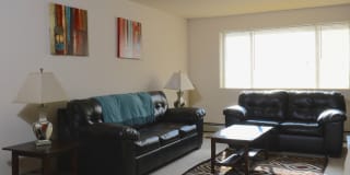 Lincoln Crest Gallery 7