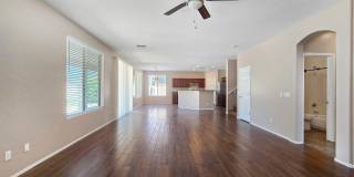 Beautifull & Spacious home with a pool in Rio Paseo Neighborhood of Goodyear! Beautifull & Spacious home with a pool in Rio Paseo Neighborhood of Goodyear! Gallery 16