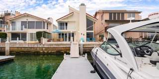 Large Custom Home on the Bay with Boat Dock Gallery 45