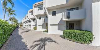 1222 Hillsboro Mile Gallery 1