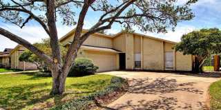 4305 Beard - 4/Bed 2/Bath - $2095/month 4305 Beard - 4/Bed 2/Bath - $2095/month Gallery 1