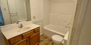 3 Bedroom, 1 Bath Apartment for Rent - Close to MSU - Pets Friendly Gallery 17