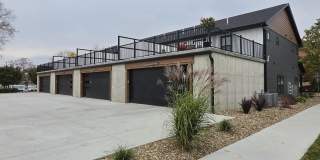 525 10th Ave SE Unit C Gallery 1