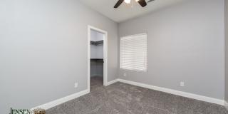 3 Bedroom  Home in Hurricane Gallery 7