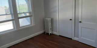 666 Willis Avenue Gallery 5