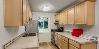 2BR Portland Home | Skylight, Wood Fireplace & Screened Porch 2BR Portland Home | Skylight, Wood Fireplace & Screened Porch Gallery 10