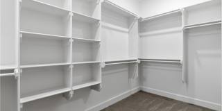 1041 Whistler Street Gallery 26
