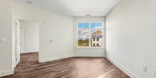 Inwood at Renaissance Square Gallery 40