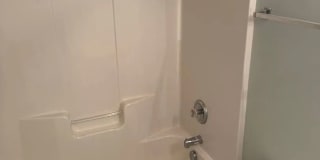 Room in 3 Bedroom Home at Dunford St Gallery 16