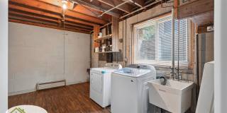 Recently Remodeled 4 Bedroom House Gallery 17