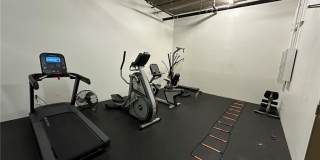238 S Arroyo Parkway Gallery 27
