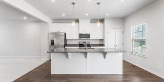 2657 RICHMOND Way Gallery 12