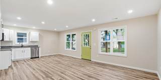 1626 Howell Street Gallery 7