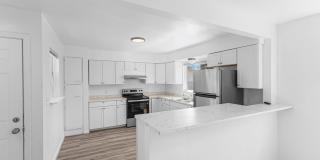 Charming 3-Bed Ranch with Detached Garage – Prime Upper Arlington/Columbus Area! Gallery 15