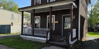 131 Front St Gallery 1