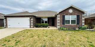 4 bed/2 bath newer construction in prime location in Claremore! Gallery 1