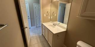 4002 Mobley Circle Gallery 7