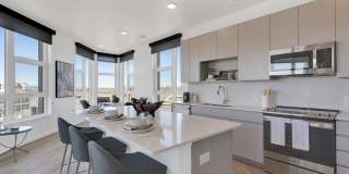 Aston on South Pearl Gallery 22