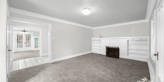 Single Family Home in Historic Oak Park Neighborhood Gallery 4