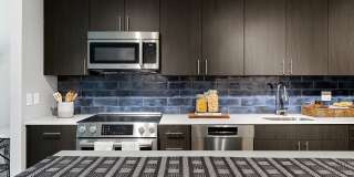 Cortland Rosslyn Gallery 8