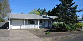 Beautiful 3 Bedroom 1 1/2 Bath with Huge Fenced Backyard! Tour Today! Gallery 1