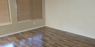 44304 W VINEYARD Street Gallery 6