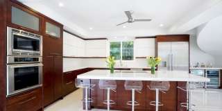Diamond Head Villa: Luxury Gold Coast Retreat w/ Pool, Jacuzzi & Beach Access Gallery 5