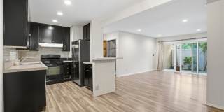 1101 W Macarthur Gallery 1