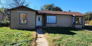 Updated 3 Bedroom 2 Bath home close to Goodfellow AVAILABLE NOW! Gallery 1
