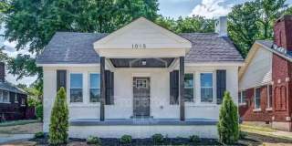 1015 North Willett Street Gallery 1