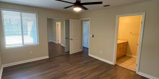 Beautiful 3 Bedroom Granada Hills Condo! Gallery 19