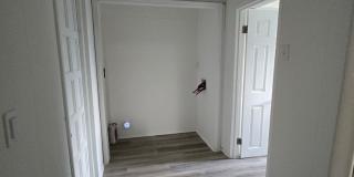 Four bedroom two bath Gallery 10