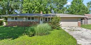 203 South White Oak Avenue Gallery 1