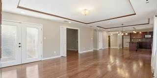 Charming 4-Bedroom Home with Spacious Living Areas in Convenient Location Gallery 14